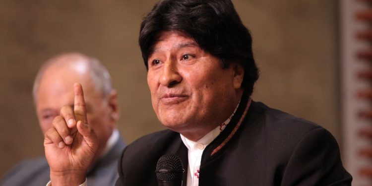 Evo Morales emplazó al Presidente Gabriel Boric a pronunciarse por reclamación boliviana de acceso al mar