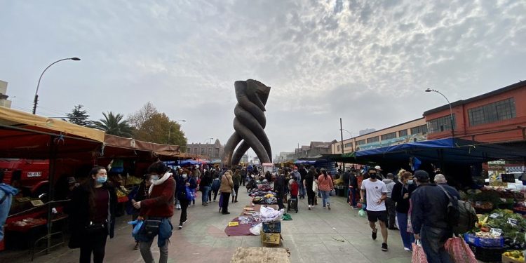 Plebiscito constitucional: Armada informa que las ferias de la avenida Argentina no podrán funcionar mañana