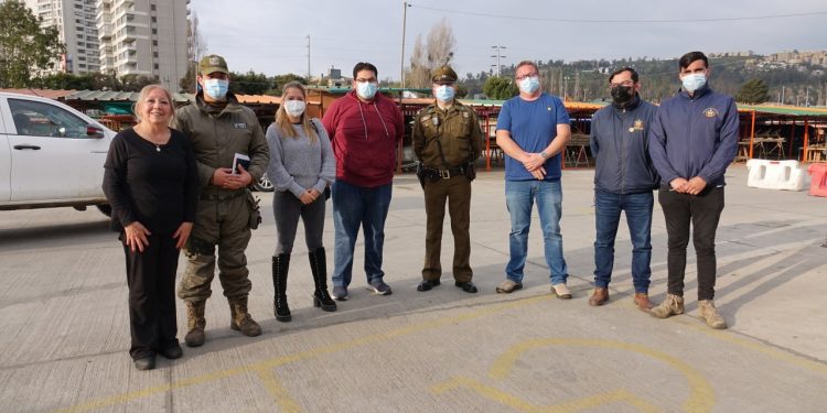 Municipio realiza trabajo colaborativo en seguridad con locatarios de la feria Marga Marga