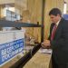 Alcaldes AMUCH solicitan a contralor suspender aplicación de dictamen que obliga traspasar honorarios a contrata