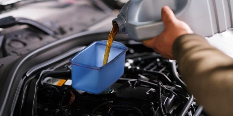 Fin de semana largo: no olvide revisar estos seis líquidos de su auto