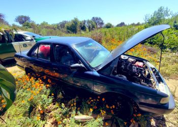 La Ligua: personal de Carabineros detienen a dos sujetos por robo de un vehículo en Catapilco