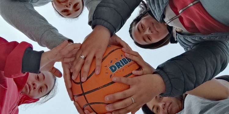Niñas del Centro Educativo Gran Bretaña derriban prejuicios y llevarán su alegría al Campeonato Nacional de Basket 3×3