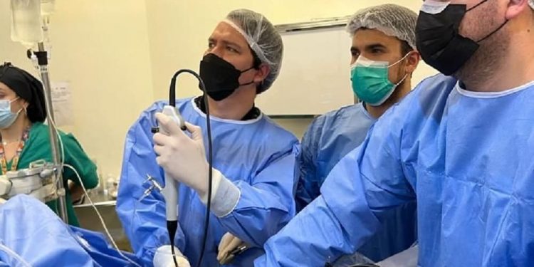 Hospital San Martín de Quillota realiza inéditas intervenciones quirúrgicas laparoscópicas