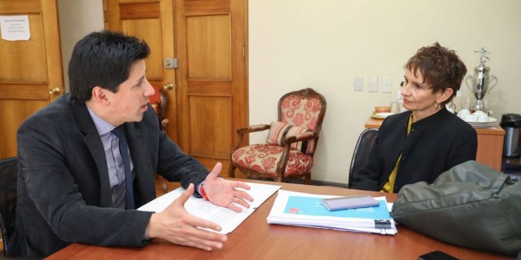 Diputado González solicitó al Gobierno poner urgencia a su proyecto que busca aumentar las penas a quienes asesinen o agredan a policías y gendarmes