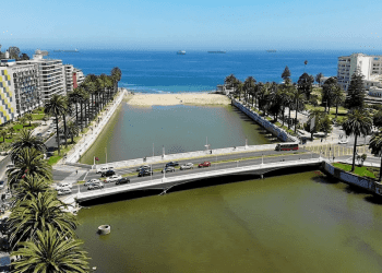 Alcaldesa Macarena Ripamonti presentó en Corea del Sur proyecto que busca crear parque inundable en el estero Marga Marga