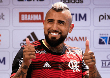 Vidal entrenó sin problemas y estará disponible en Flamengo para la final de la Libertadores