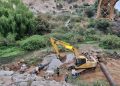 Equipos de Esval trabajan en reparación de colector de aguas servidas en sector puente Las Cucharas
