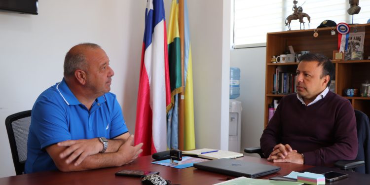 Alcaldes de Concón y Quintero abordaron altos índices de delincuencia en la región