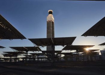 Empresa Cerro Dominador afirma que accidente en la planta termosolar no se produjo por una explosión