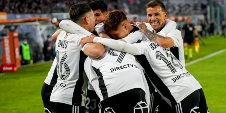 Colo Colo empata con la UC y podría salir campeón del torneo nacional este domingo ante Curicó Unido