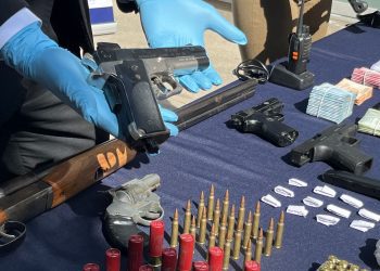 Efectivos de la PDI detienen a «clan familiar» que usaba camión de gas para comercializar droga en Villa Alemana