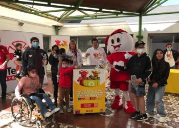 Teletón, Ministerio del Medio Ambiente y Bilz y Pap lanzan desafiante tarea de reciclaje de botellas