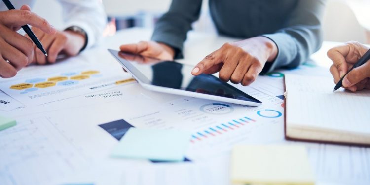 ¿Cómo digitalizar una empresa? Hazlo en cinco pasos