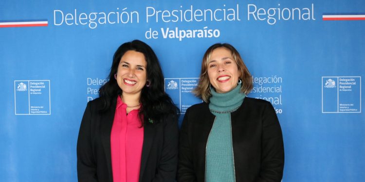 Delegada presidencial recibe en su oficina a la nueva seremi de Salud Valparaíso, Lorena Cofré