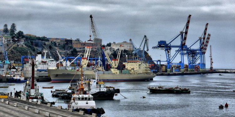 ￼EPV y Municipalidad de Valparaíso avanzan en acuerdo por juicio pendiente