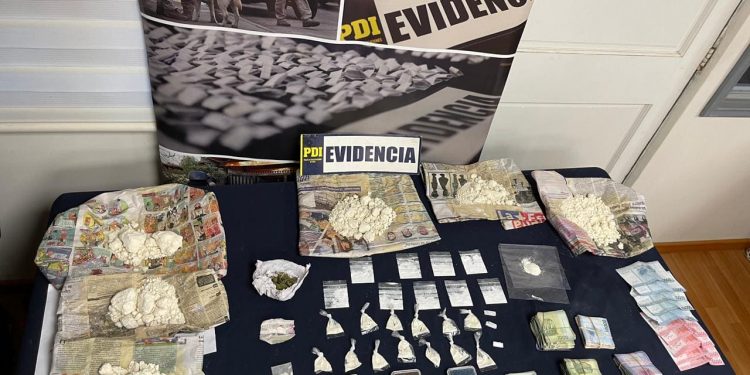 PDI detuvo a padre e hijo que comercializaban drogas en La Calera