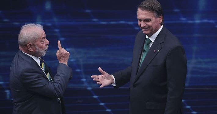 Elecciones en Brasil / Sondeo a tres días del balotaje: Lula 49 % y Bolsonaro 44 %