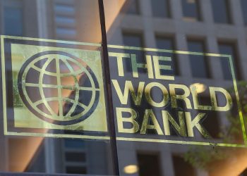 Informe del Banco Mundial arroja que Chile será uno de los países con más índice de pobreza