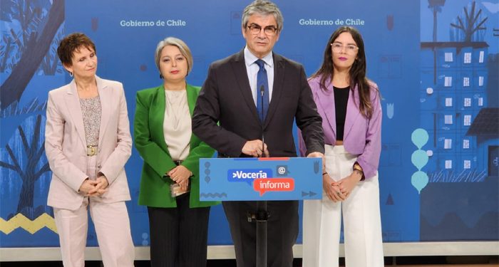 Gobierno recalca carácter «moderado» de reforma de pensiones y pide a la oposición no poner «líneas rojas» antes de conocer el detalle