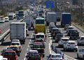 Fin de semana largo: más de 190 mil vehículos han salido de la capital