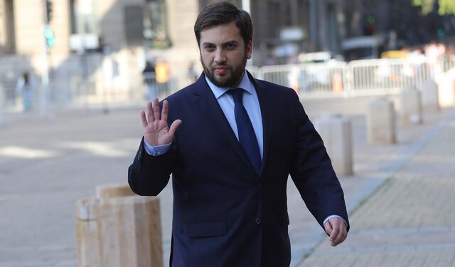 Diputado Raúl Soto renuncia a la presidencia de la Cámara y llama a Boric convocar un acuerdo nacional para enfrentar la crisis de seguridad pública del país