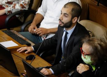 Garín apunta a «Los cuatro jinetes del apocalipsis constitucional» por fracaso de la Convención