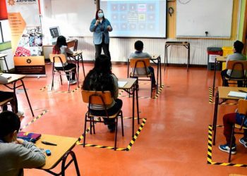 Alumno se encuentra grave después de que «compañero» le diera soda cáustica