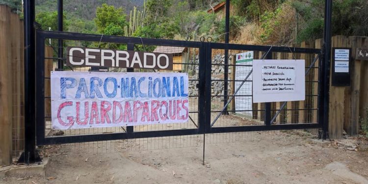 Parque la Campana cerrado por socavón y paro de guardaparques