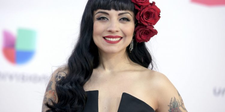 Mon Laferte no pudo conseguir el Grammy Latino a mejor canción