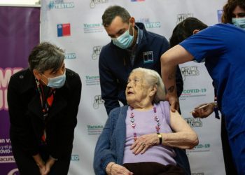 Parte vacunación con vacuna bivalente para mayores de 60 años