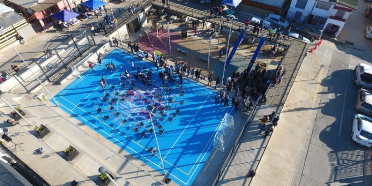 Plaza de Puertas Negras obtiene premio como mejor proyecto de espacio público