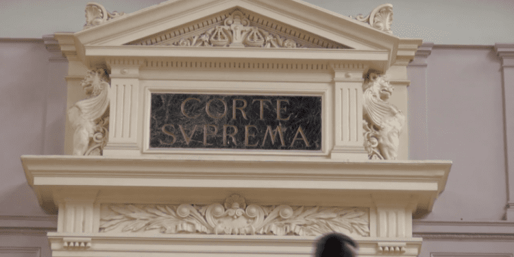 Corte Suprema ordena indemnizar a familia de trabajador fallecido en incendio de Valparaíso