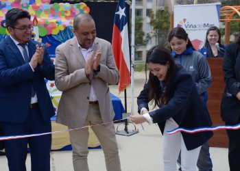 Municipio viñamarino avanza en mejoramiento de planteles educacionales e inaugura obras de Escuela Gastón Ossa