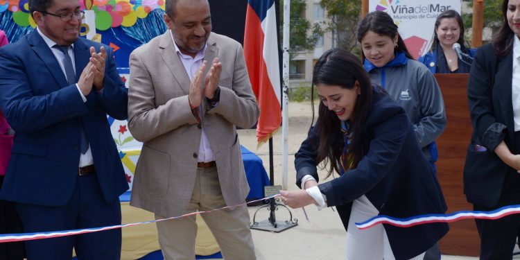 Municipio viñamarino avanza en mejoramiento de planteles educacionales e inaugura obras de Escuela Gastón Ossa