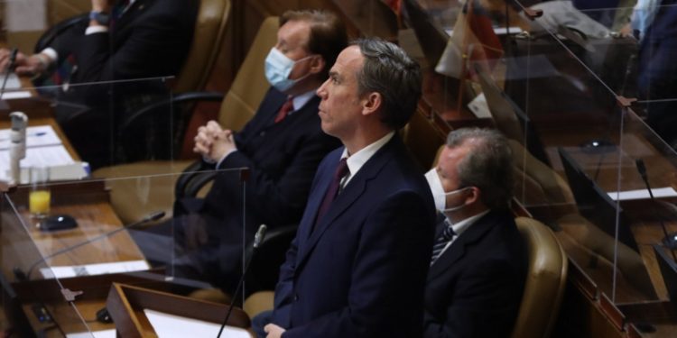 Blitzkrieg en la Cámara: Oposición busca controlar 13 de las 27 comisiones