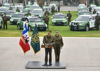 Gobierno entrega 236 vehículos nuevos a Carabineros y 450 más vienen en camino
