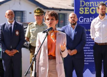 Gobierno da el vamos a nuevo número para denuncia de delitos: *4242