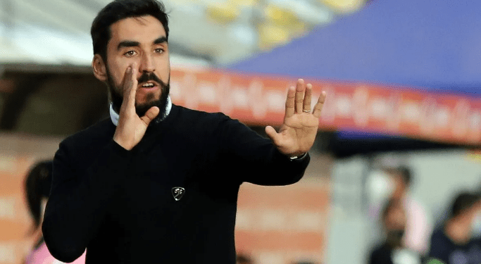 Paqui para rato: Everton renovó para el 2023 a Francisco Meneghini