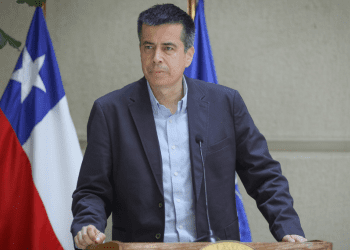 Diputado Celis acusa a alcaldesa de San Antonio de cometer delitos por audio filtrado