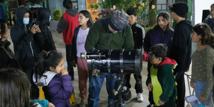 Cine Móvil con energía solar invita al cierre de sus actividades en Quilpué