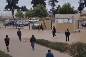 Violencia en el fútbol amateur: Barristas de Naval lanzan palos y piedras en Concón