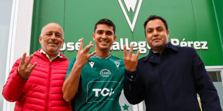 Sebastián Martínez se convierte en el primer fichaje del Decano para el 2023