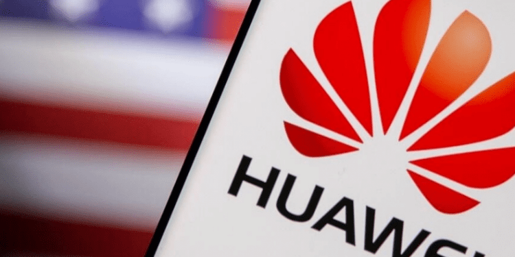 Estados Unidos prohíbe importación de productos Huawei