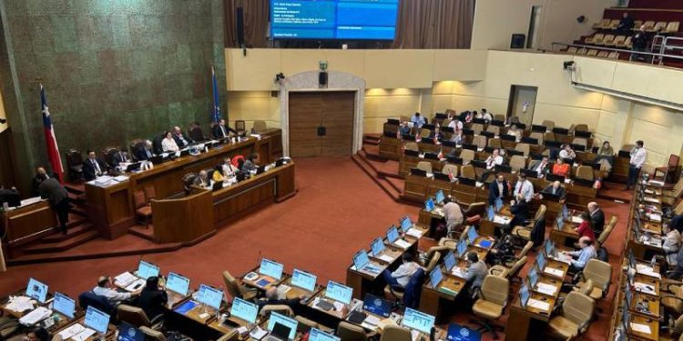 Cámara concluye trámite del presupuesto 2023 tras maratónica sesión