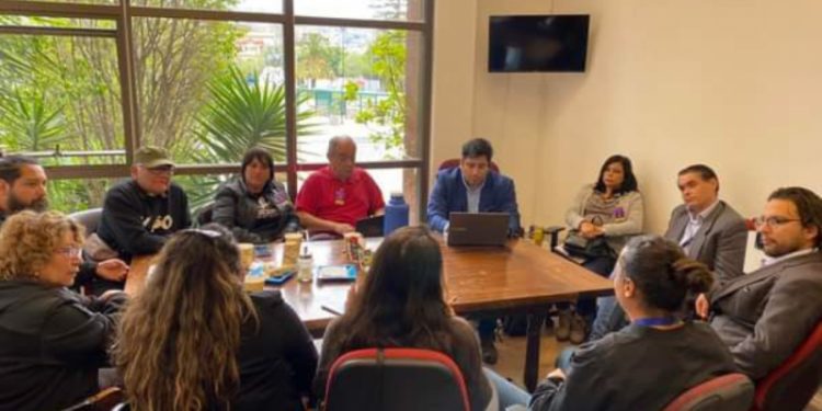 MPO y UPLA avanzan en proyectos piloto para solucionar problemas de campamentos