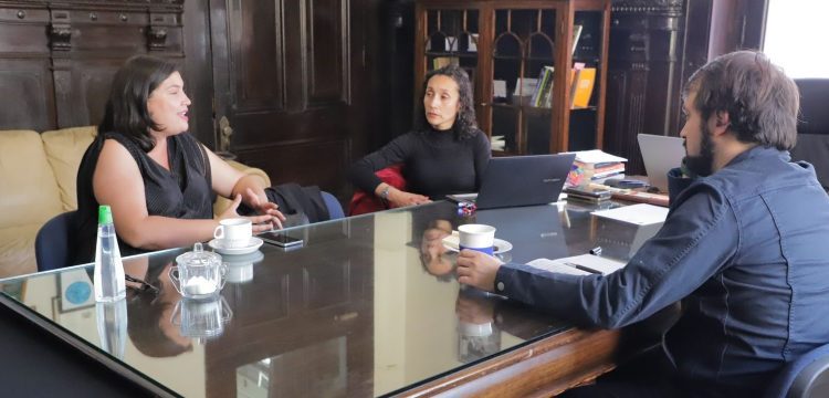 Alcaldes Sharp, Toledo y Lizana buscarán enfrentar en conjunto desafíos de transporte y vivienda