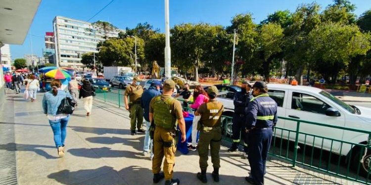 Carabineros afirma haber detenido a 752 personas en Av. Valparaíso en 2022