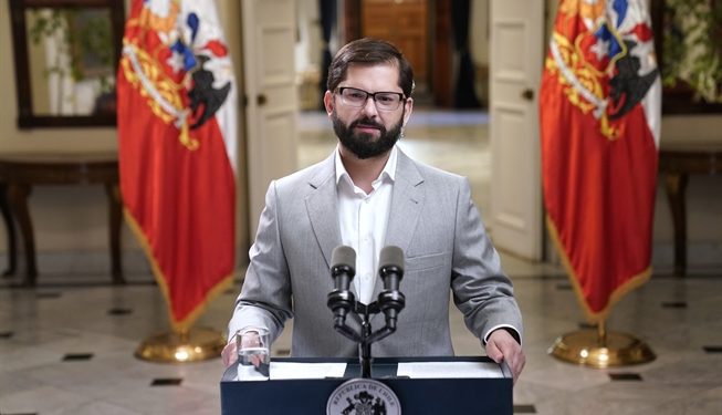 Presidente Boric afirma que en este proyecto de Reforma de Pensiones «las AFP se terminan»