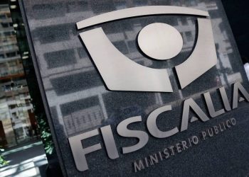 Fiscalía de Valparaíso abre investigación de oficio por gastos en bencina de parlamentarios